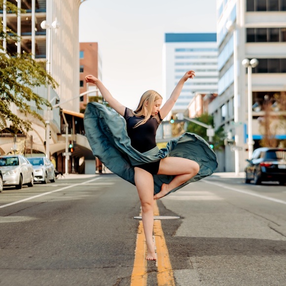 Meet your Posher, Chrissy - Picture 1 of 1